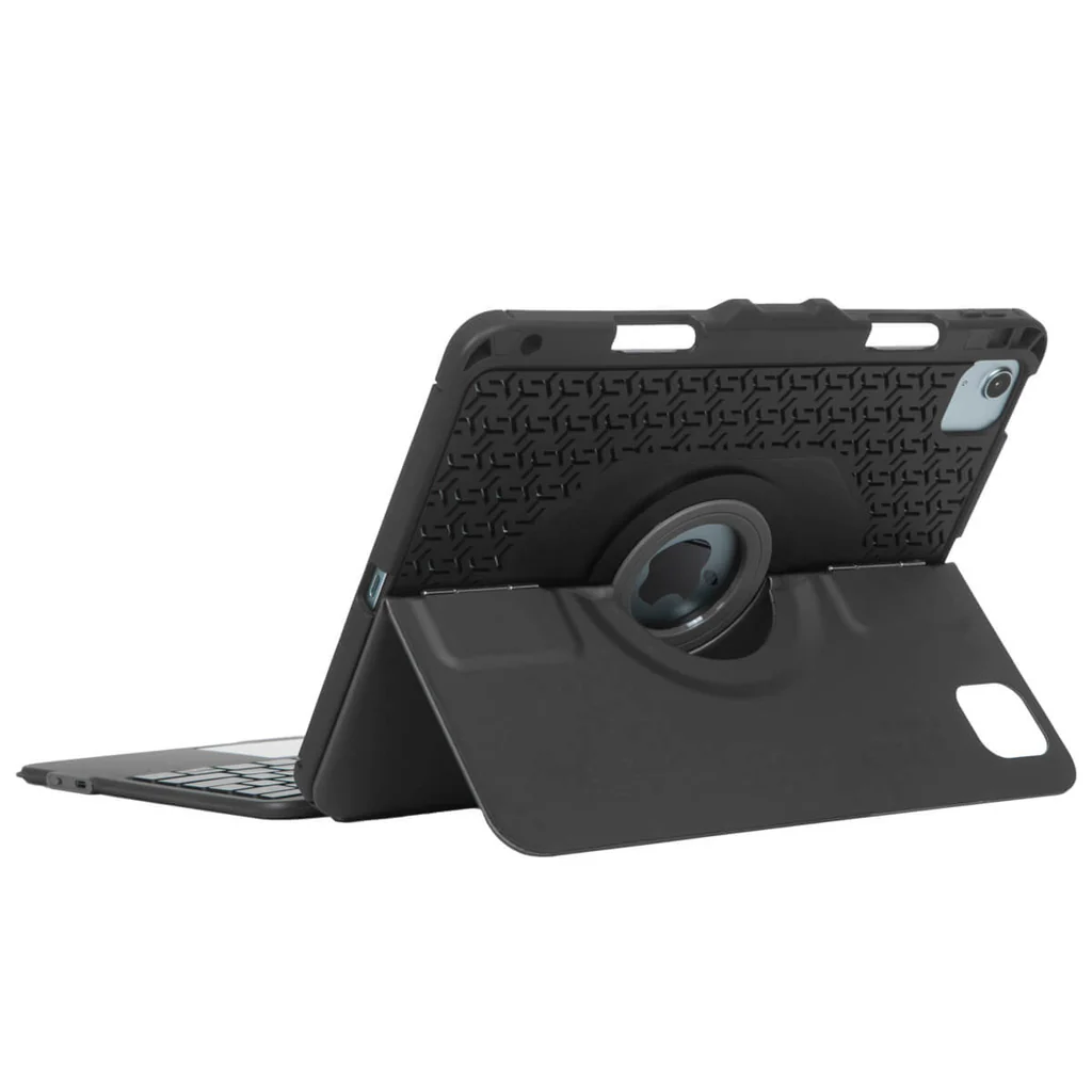 Funda negra para tableta con soporte y teclado. La funda está abierta, revelando la tableta. El soporte es circular y el teclado es visible.