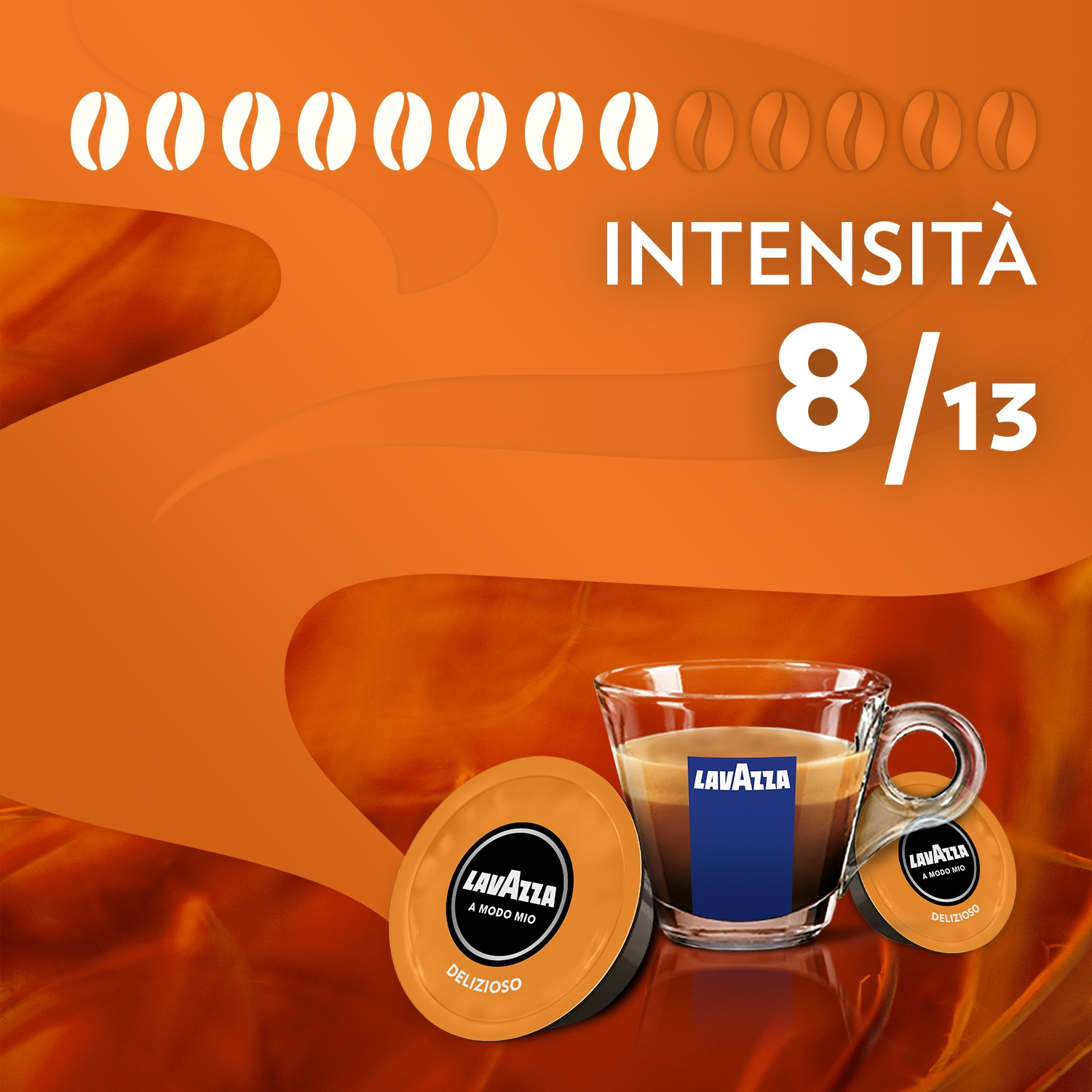 Uno sfondo arancione con capsule di caffè Lavazza e una tazza. Il testo recita 'Intensità 8/13'.
