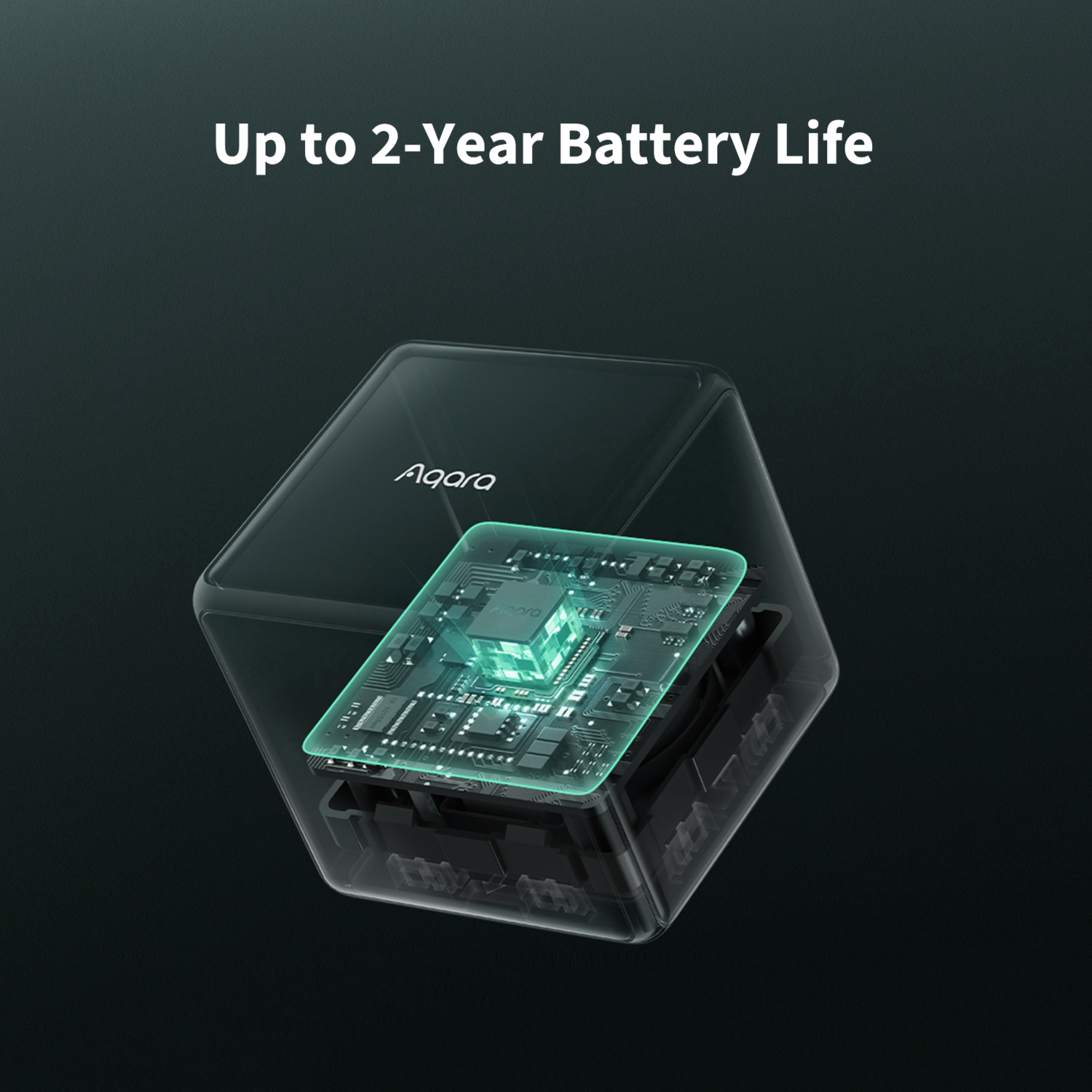 Un appareil transparent avec une carte de circuit imprimé vert brillant est montré. Le texte en haut dit "Jusqu'à 2 ans d'autonomie".