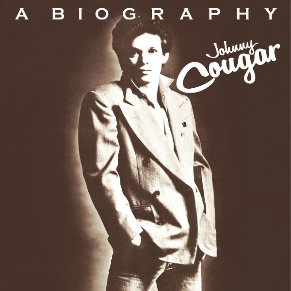 Albumcover mit einem Mann im Anzug, mit dem Text "A BIOGRAPHY" oben und "Johnny Cougar" in kursiver Schrift.