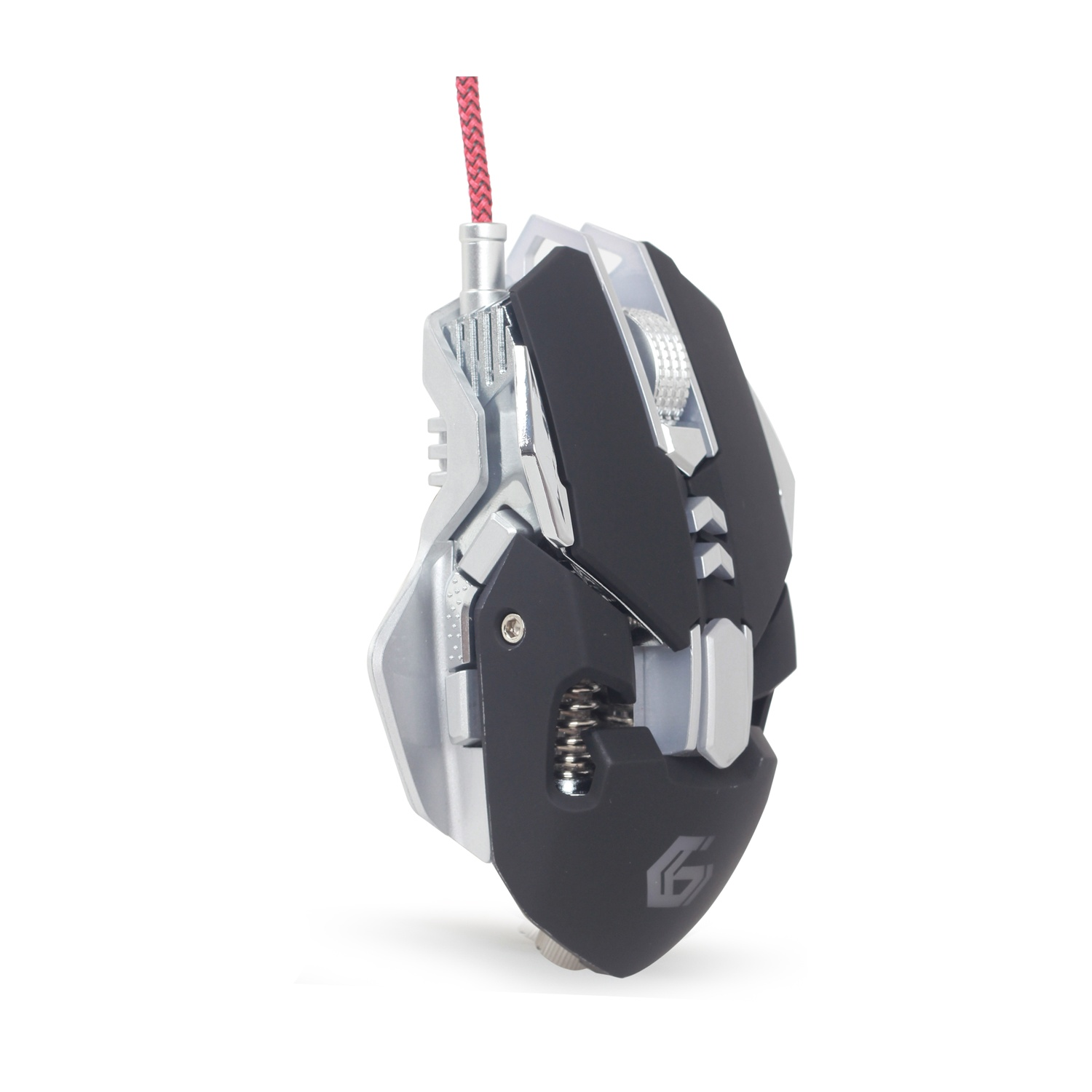 Un mouse da gioco, nero e argento, con un cavo intrecciato rosso. Ha una rotella di scorrimento e diversi pulsanti. Lo sfondo è bianco.