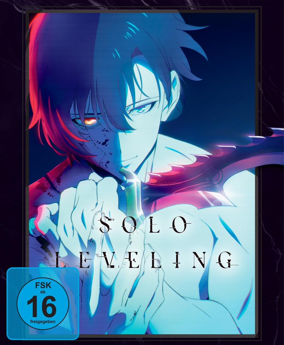 Anime-Cover-Art eines Mannes mit dunklem Haar und einem leuchtenden roten Auge. Der Titel "Solo Leveling" wird angezeigt.