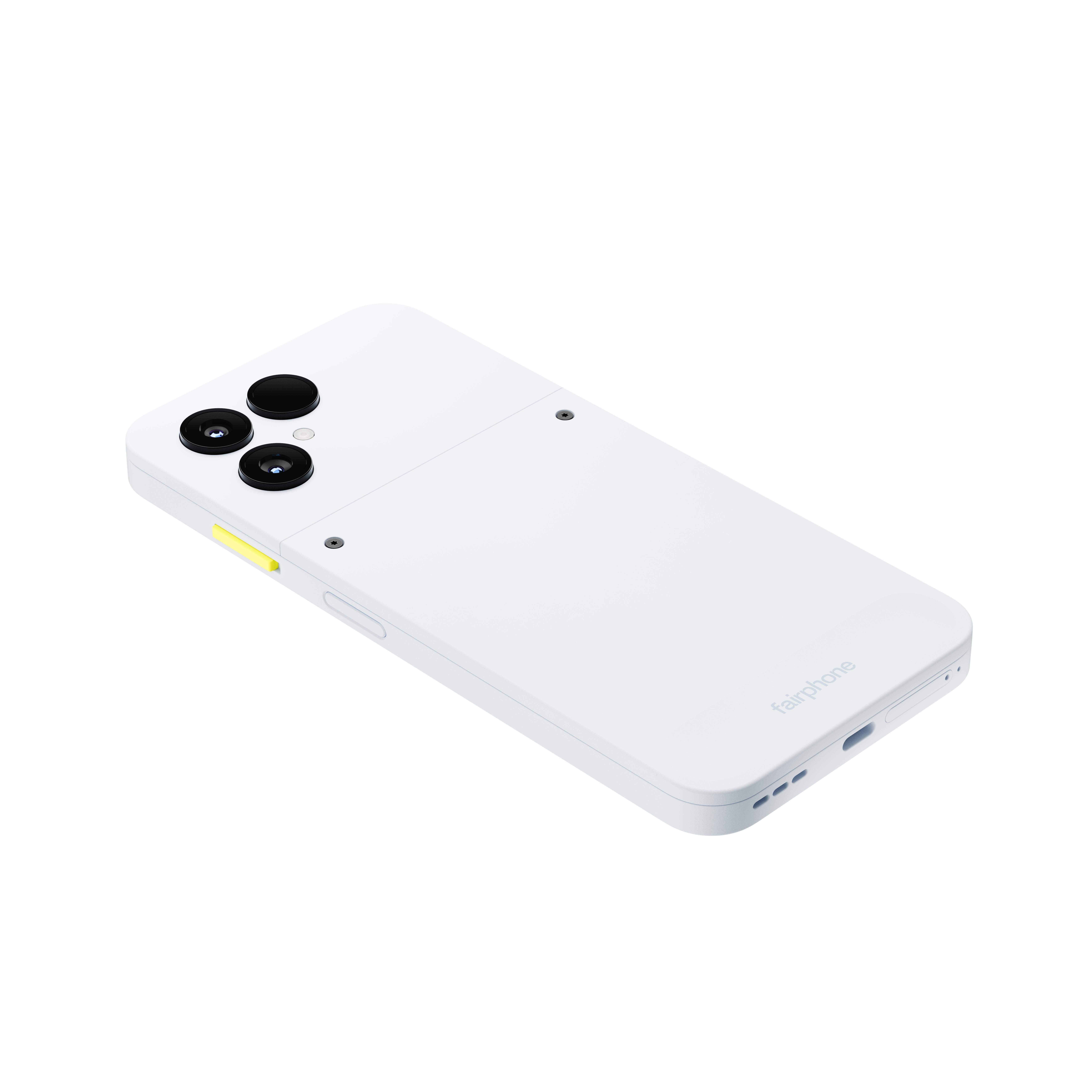 Weißes Fairphone-Handy, schräge Ansicht. Verfügt über drei schwarze Kameralinsen und eine gelbe Seitentaste. Der Hintergrund ist weiß.