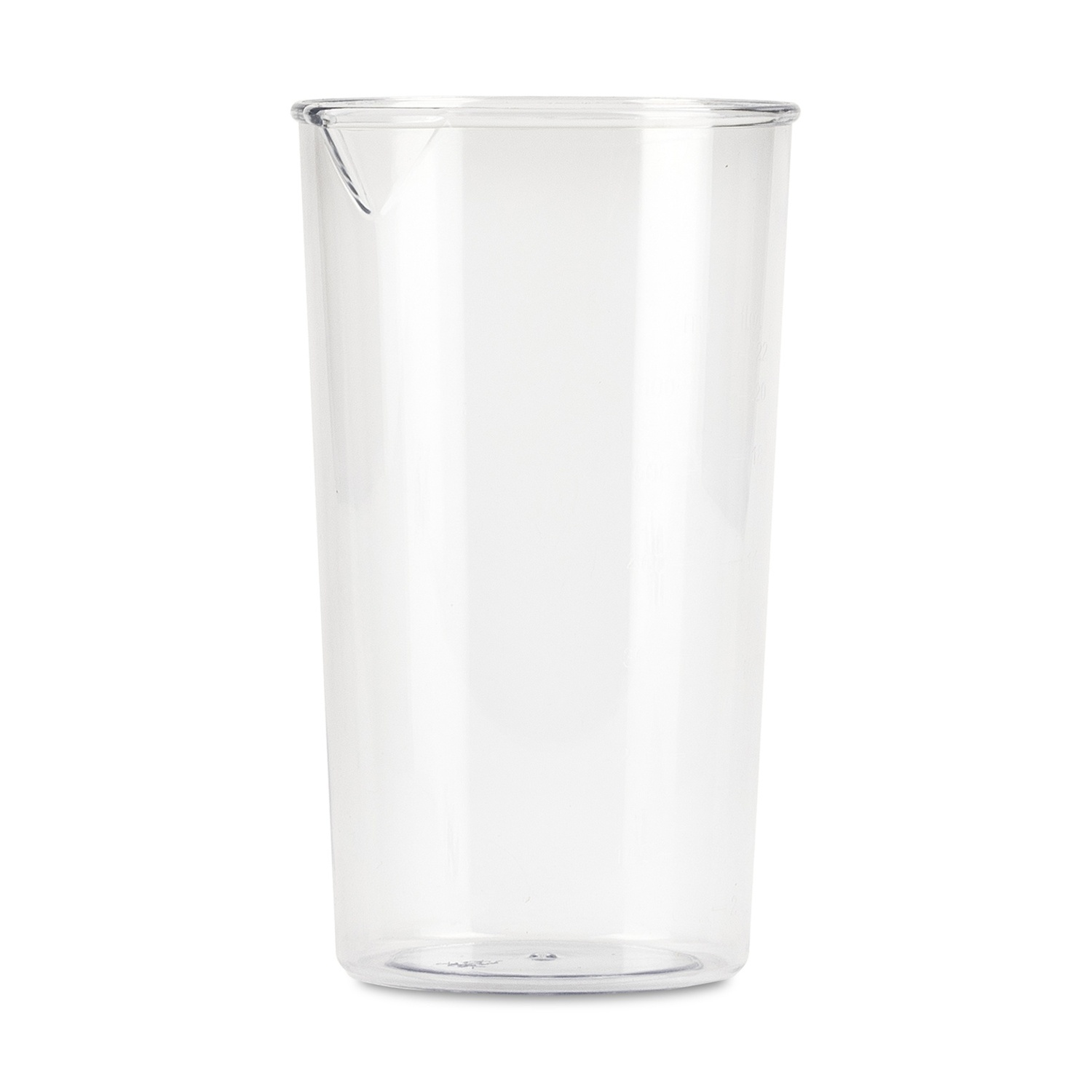 Un becher di plastica trasparente su sfondo bianco. Ha un beccuccio e una base arrotondata. Il becher è vuoto.