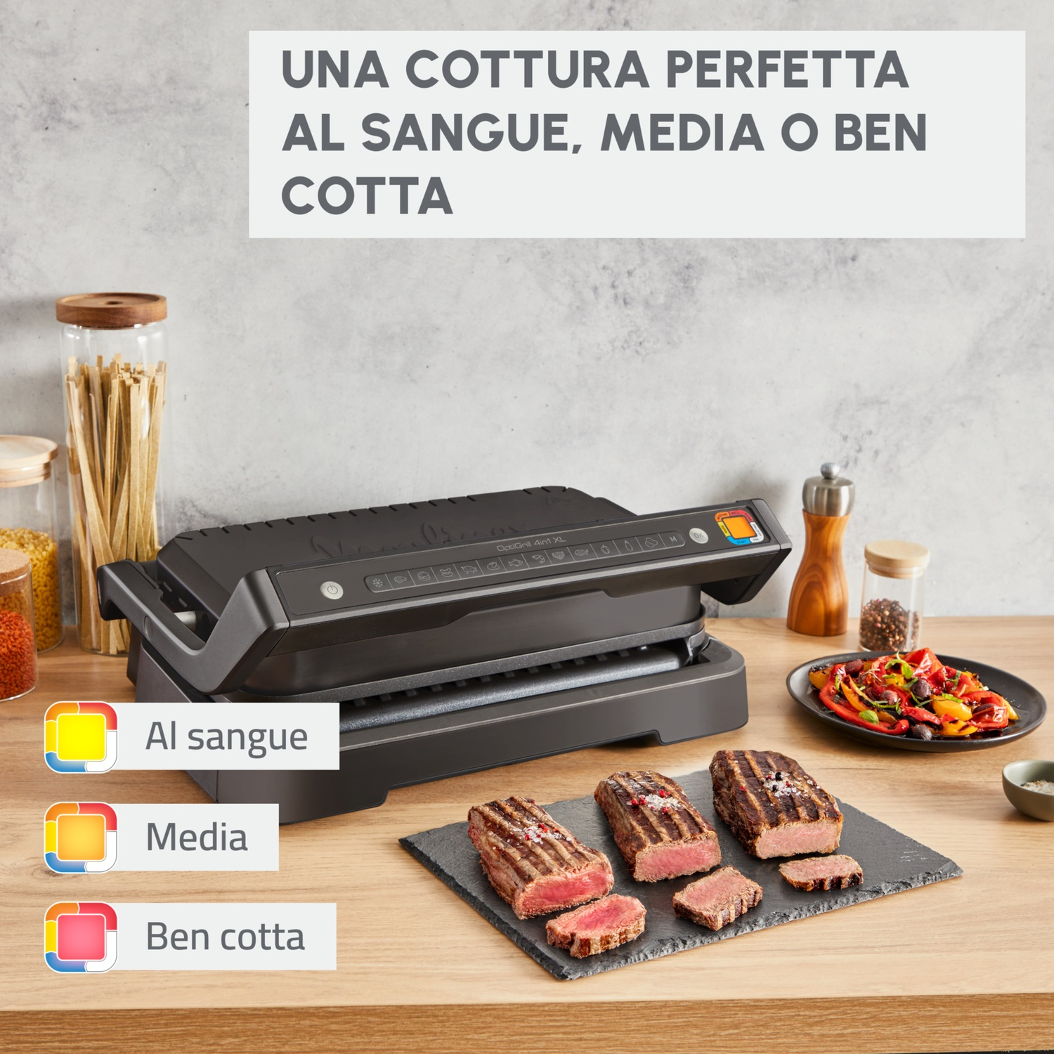 Una griglia con bistecche cotte, che mostrano diversi livelli di cottura. Sono presenti anche verdure e spezie.