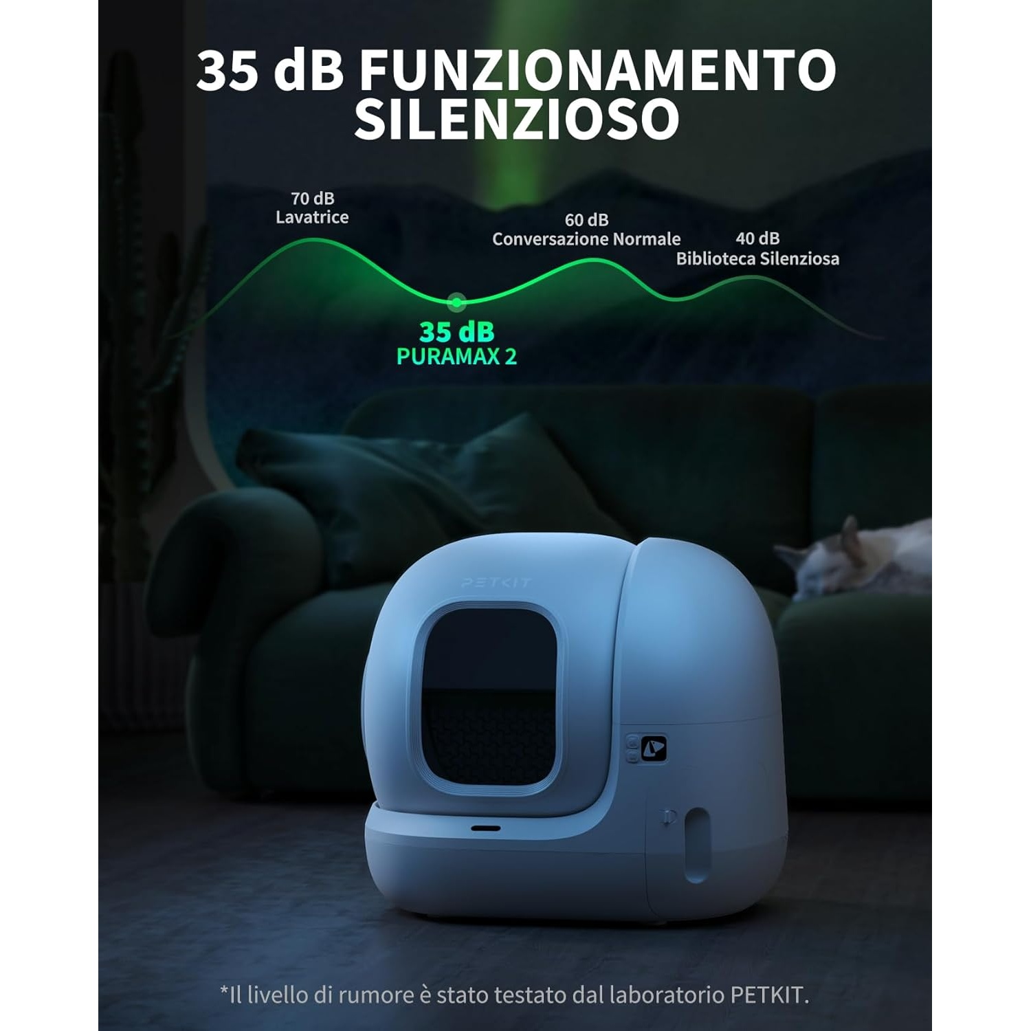 Una lettiera bianca PETKIT Puramax 2. Un grafico del livello di rumore mostra 35 dB. Un gatto riposa su un divano verde.