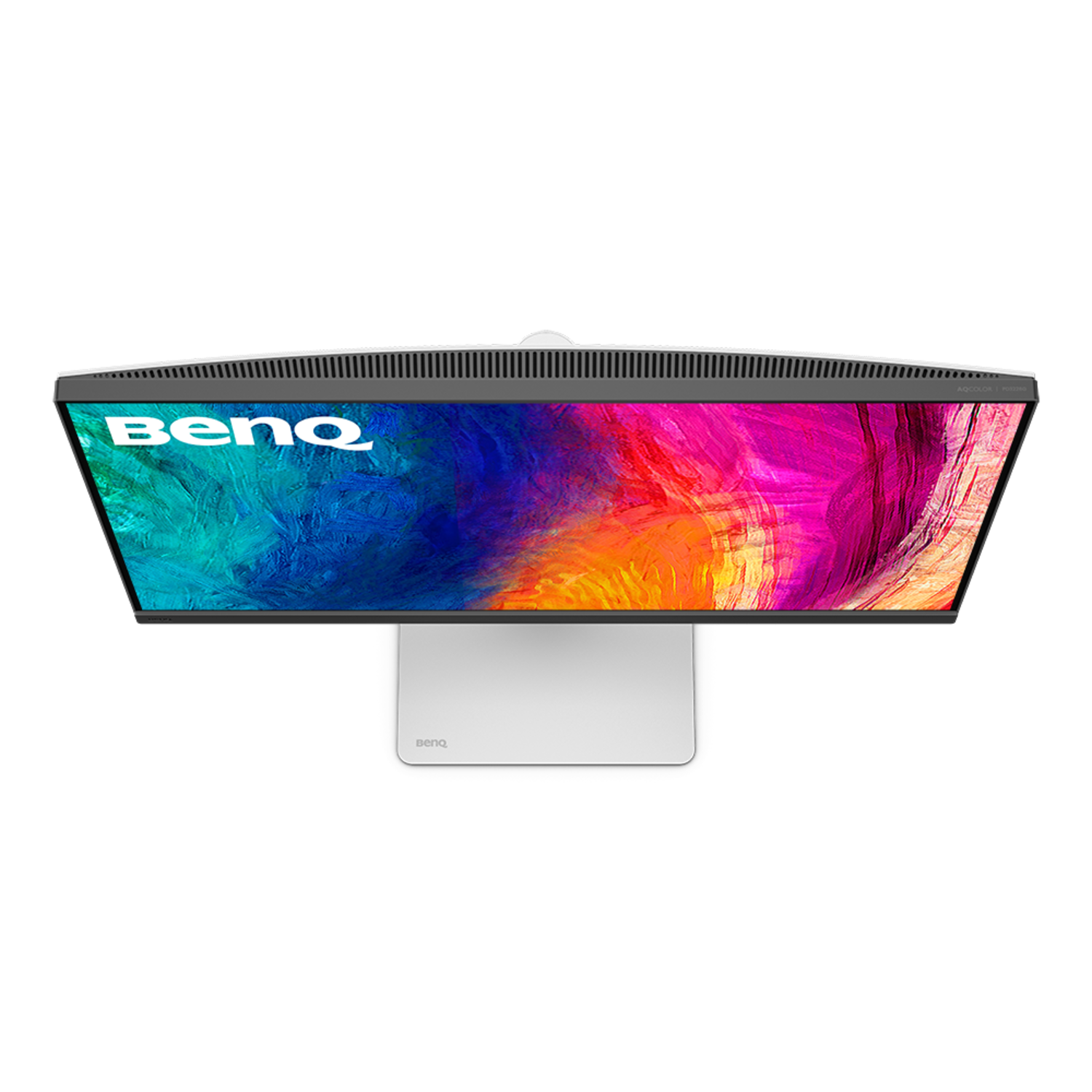 Een BenQ-monitor met een kleurrijke abstracte achtergrond wordt weergegeven op een witte standaard. Het scherm toont levendige kleuren.