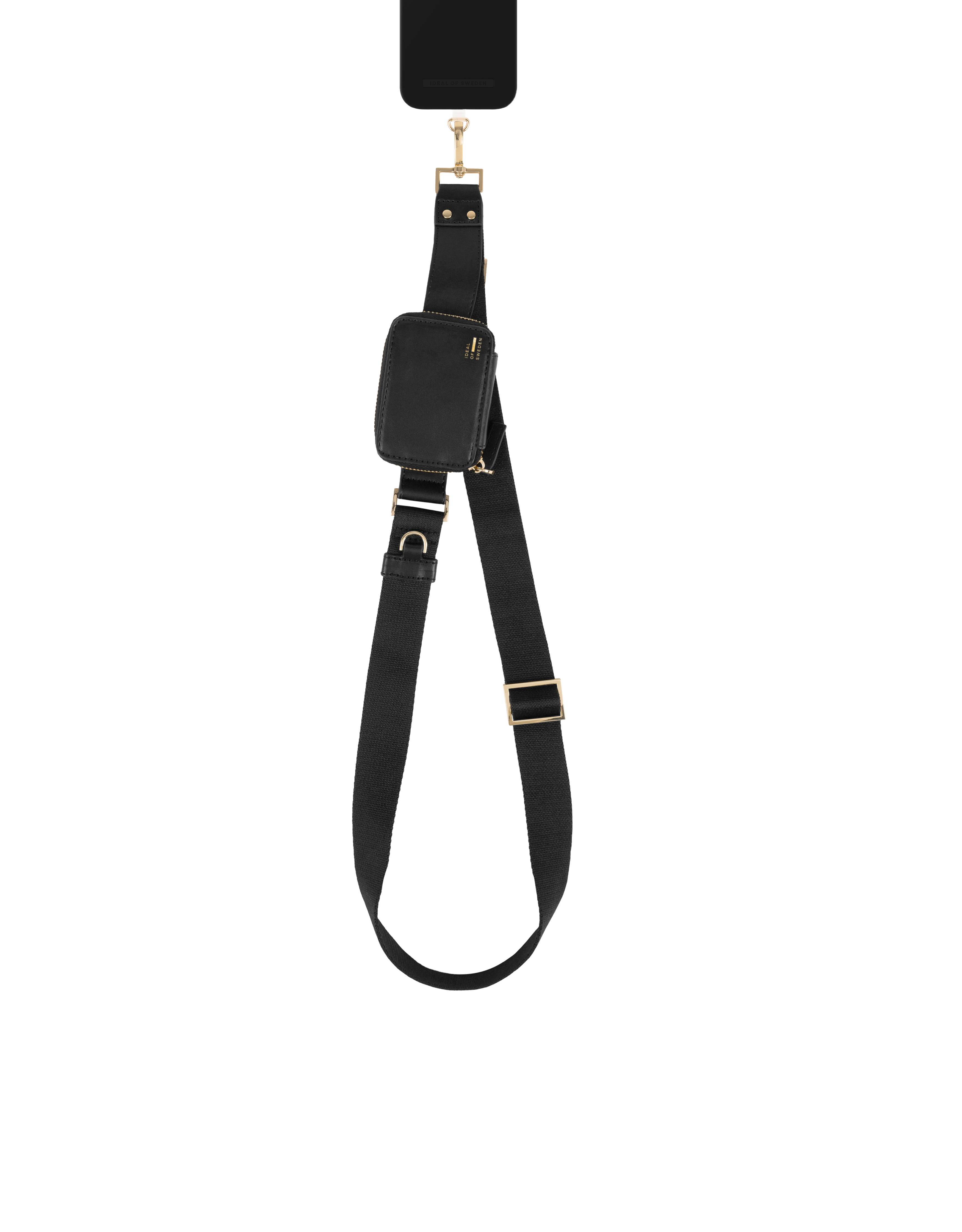 Schwarze Umhängetasche für Telefone mit goldener Hardware. Ein kleiner quadratischer Beutel ist am Riemen befestigt.