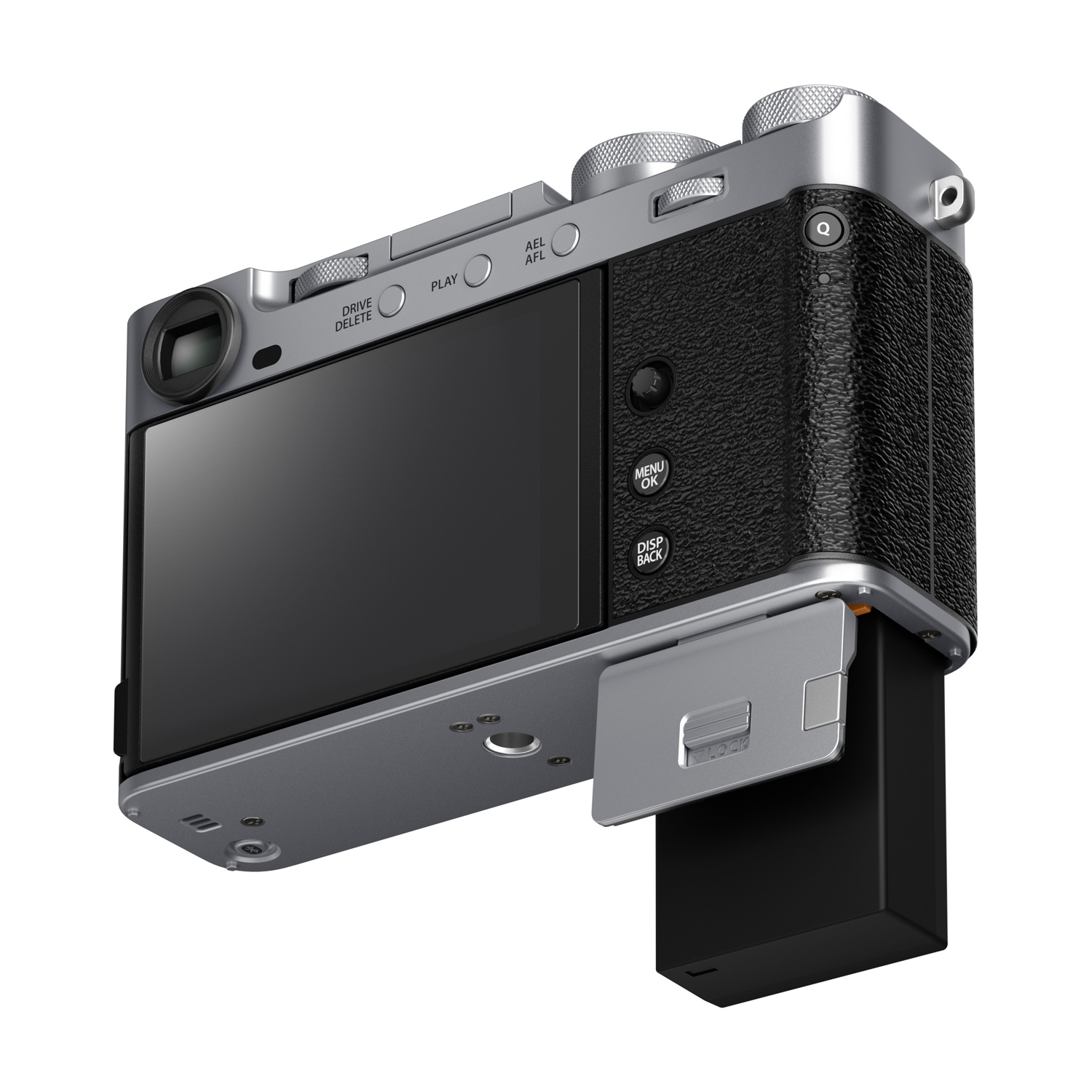 Una fotocamera digitale argento e nera, con lo scomparto della batteria aperto. Lo schermo è nero, i pulsanti sono visibili.