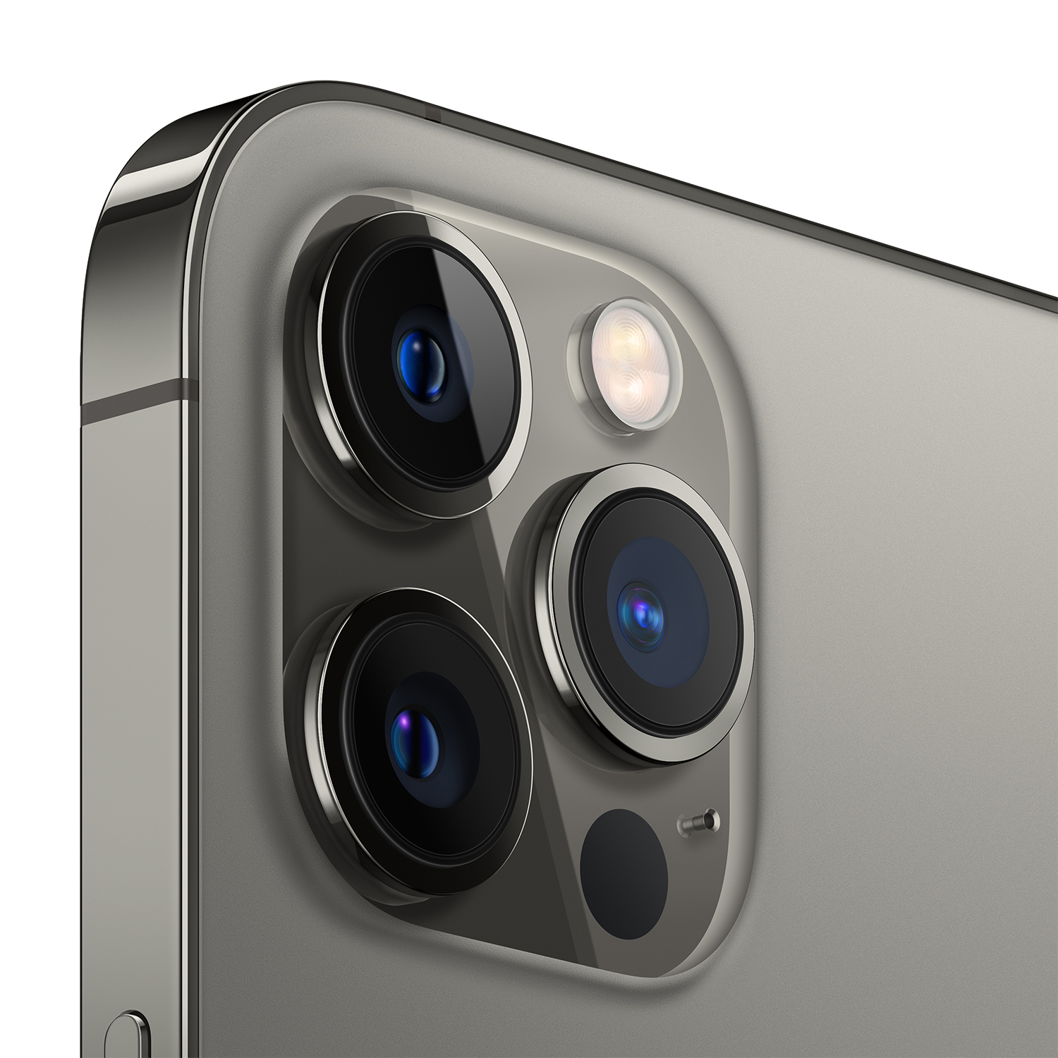Primo piano del modulo fotocamera di uno smartphone con tre obiettivi e un flash. La parte posteriore del telefono è grigia con una cornice metallica lucida.