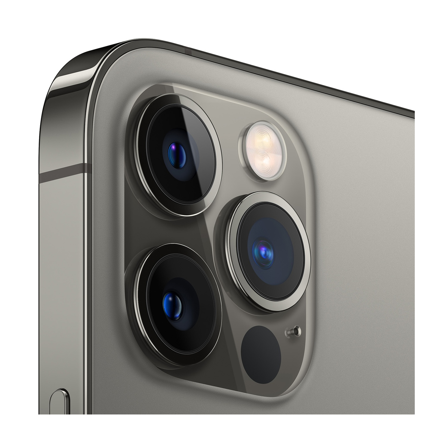 Primo piano del modulo fotocamera di uno smartphone con tre lenti e un flash. Le lenti sono nere con anelli argentati, il telefono è grigio.
