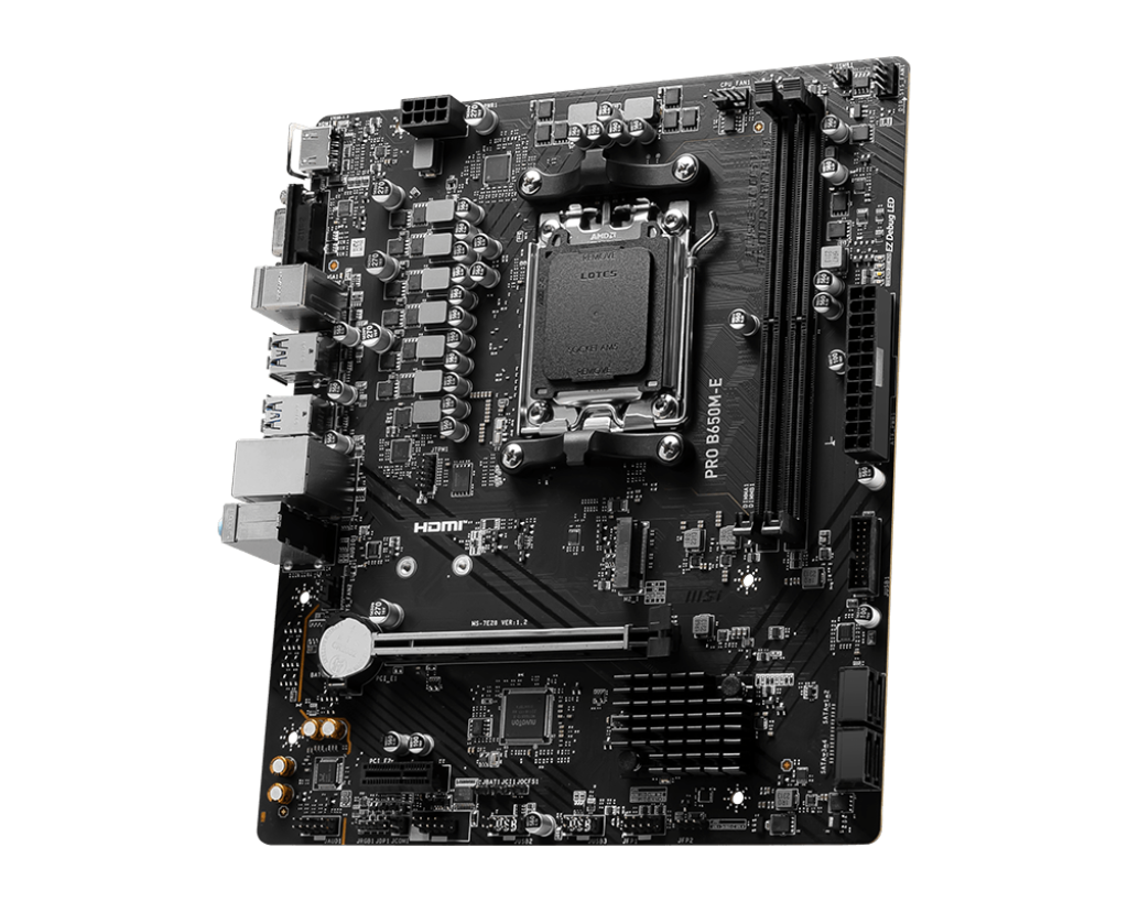 Siyah bir MSI Pro B650M-E anakart. Özellikleri arasında CPU soketi, RAM yuvaları, HDMI portu ve çeşitli konektörler, siyah arka plan üzerinde.