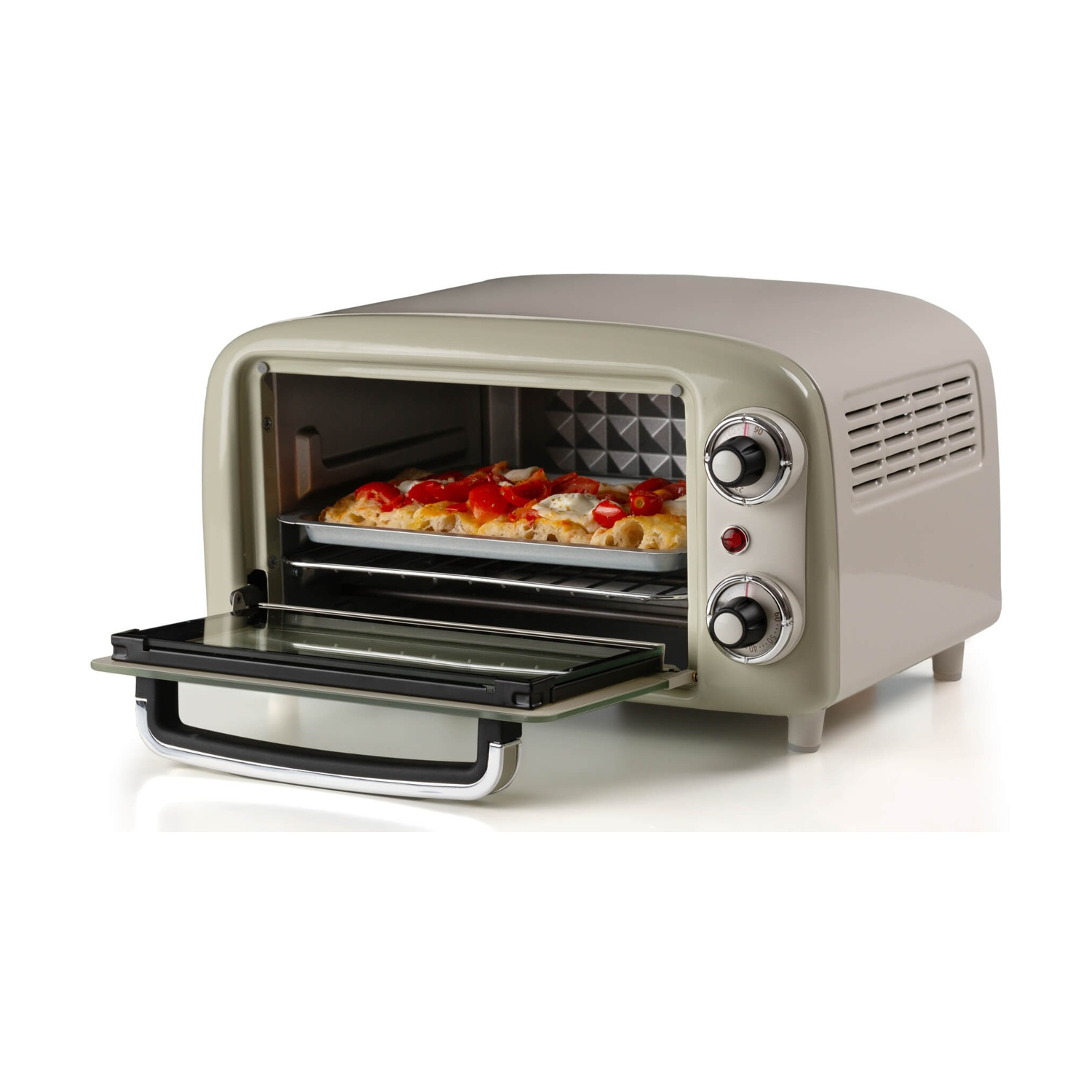 Un forno retrò beige con la porta aperta, che mostra una pizza su un vassoio. Sono visibili manopole e una maniglia.