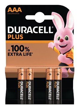 Duracell-Batteriepackung mit rosa Hasen-Maskottchen. Die Packung zeigt AAA-Batterien mit dem Duracell Plus Logo und Text.