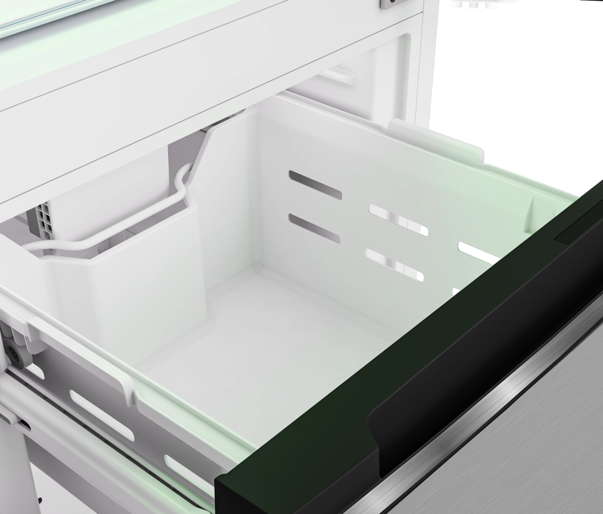 Otwarta biała szuflada lodówki z wyciętymi liniami. Widoczny czarny uchwyt i metalowe wykończenie.
