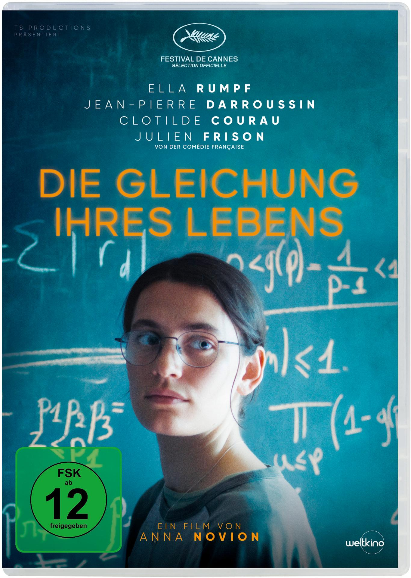Filmcover. Frau mit Brille vor Tafel mit Gleichungen. Titel: Die Gleichung Ihres Lebens. Festival de Cannes.