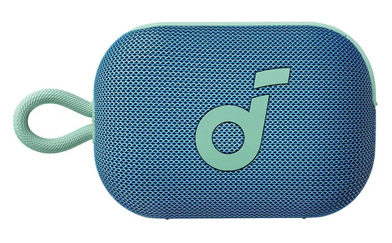 Niebieski głośnik Anker z zieloną pętlą i logo Anker. Ma siatkową teksturę i jasnozielone akcenty.
