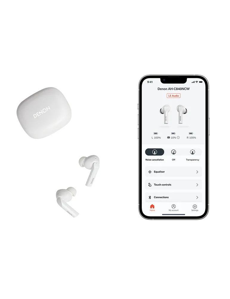Białe słuchawki Denon, etui i telefon z ustawieniami. Słuchawki i etui po lewej; telefon po prawej.