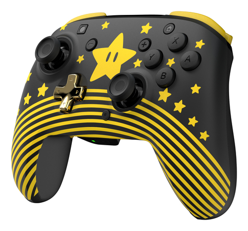Mando Pro de Nintendo Switch. Negro con diseño de estrella y rayas amarillas. Cuenta con estrella de Mario. Botones y joysticks visibles.