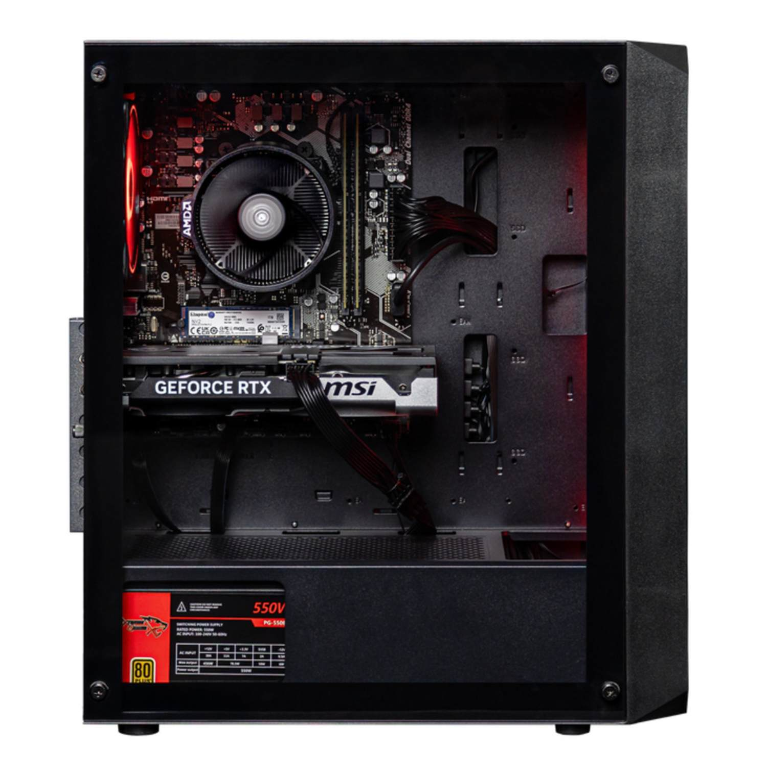 Een computerkast met zichtbare componenten. Een GPU, CPU-koeler, moederbord en voeding zitten erin.