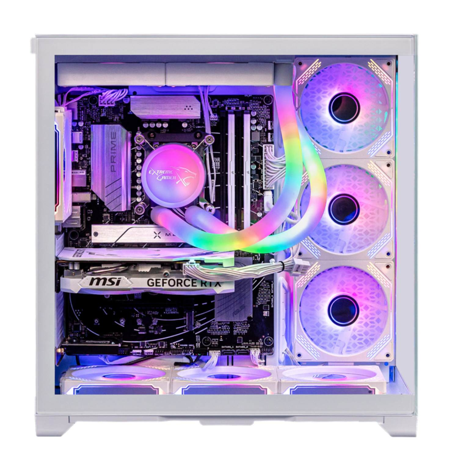 Een witte pc-behuizing met componenten zoals een moederbord, grafische kaart, ventilatoren met RGB-verlichting en een vloeistofkoeler.
