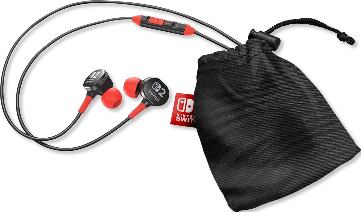 Schwarze und rote Nintendo Switch-Ohrhörer mit schwarzem Beutel. Ohrhörer haben eine Lautstärkeregelung und rote Ohrstöpsel.