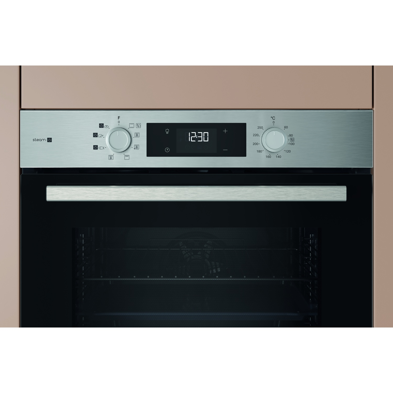 Un forno con display digitale che mostra le 12:30. Ha pulsanti, una manopola e impostazioni della temperatura.