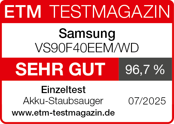Ein rotes und weißes Magazincover mit Text. Es zeigt Samsung, VS90F40EEM/WD und eine Bewertung von 96,7%.