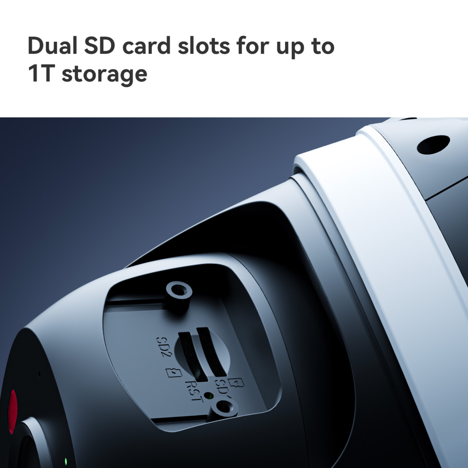 Close-up van een zwart apparaat met SD-kaartsleuven. Bovenstaande tekst zegt 'Dual SD-kaartsleuven voor maximaal 1 TB opslag'.