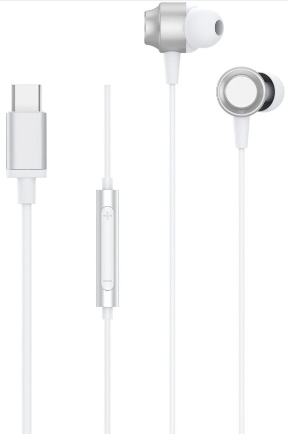 Białe słuchawki z srebrnym kontrolerem, złączem USB-C i wkładkami dousznymi. Kable są cienkie i białe.