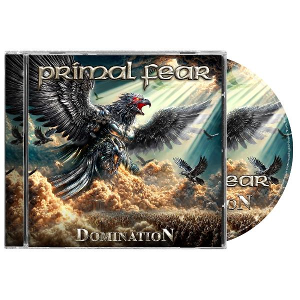 Albumcover für 'Primal Fear: Domination'. Zeigt eine adlerartige Figur mit ausgebreiteten Flügeln über einer Menge.