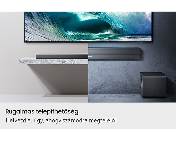 TV és soundbar beállítás. Egy soundbar a polcon, egy másik a falra szerelve. Egy mélynyomó a padlón. Egy hullám jelenik meg a TV-n.