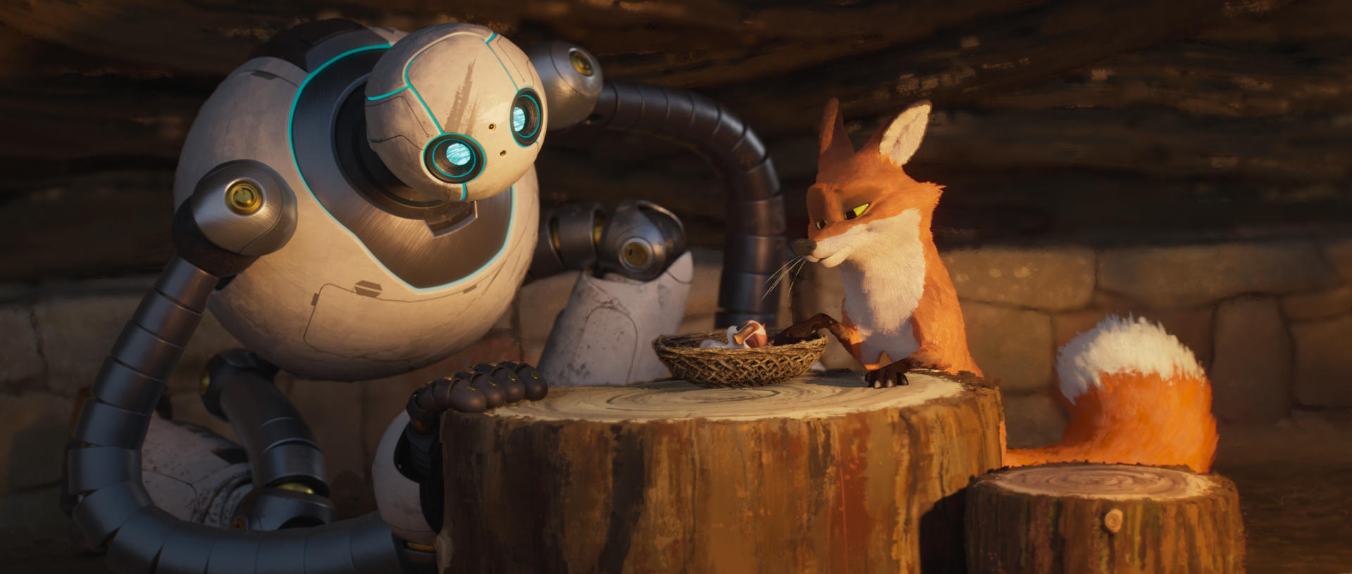 Ein Roboter und ein Fuchs betrachten ein Nest mit Eiern auf einem Baumstumpf. Der Fuchs hat eine weiße Brust und einen Schwanz.