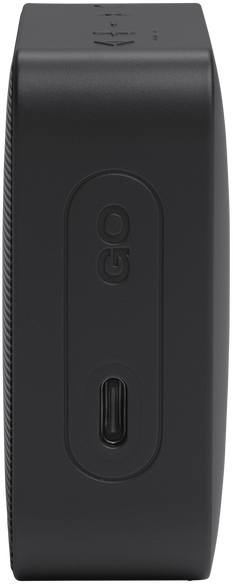 Fekete hangszóró, a 'GO' szóval. USB-C port alul. A tetején vezérlő jelek láthatók.