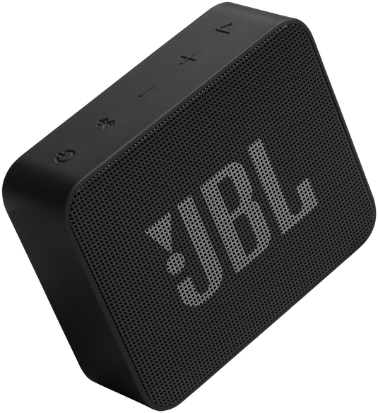 Fekete JBL hangszóró. Perforált előlapja és JBL logója van. A tetején gombok találhatók. Ferde.