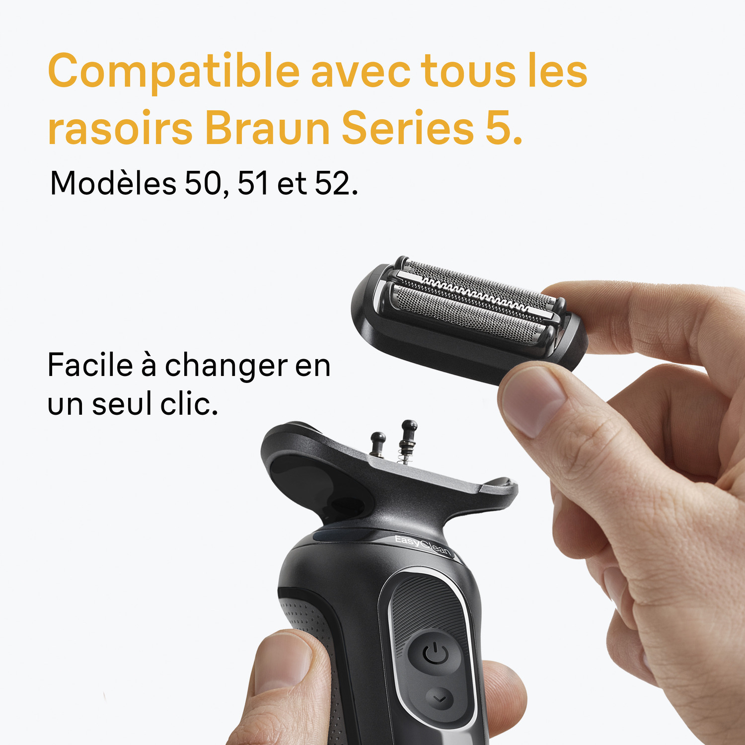 Main tenant une tête de rasoir noire au-dessus d'un rasoir électrique noir et gris. Le texte indique la compatibilité avec les rasoirs Braun Série 5.