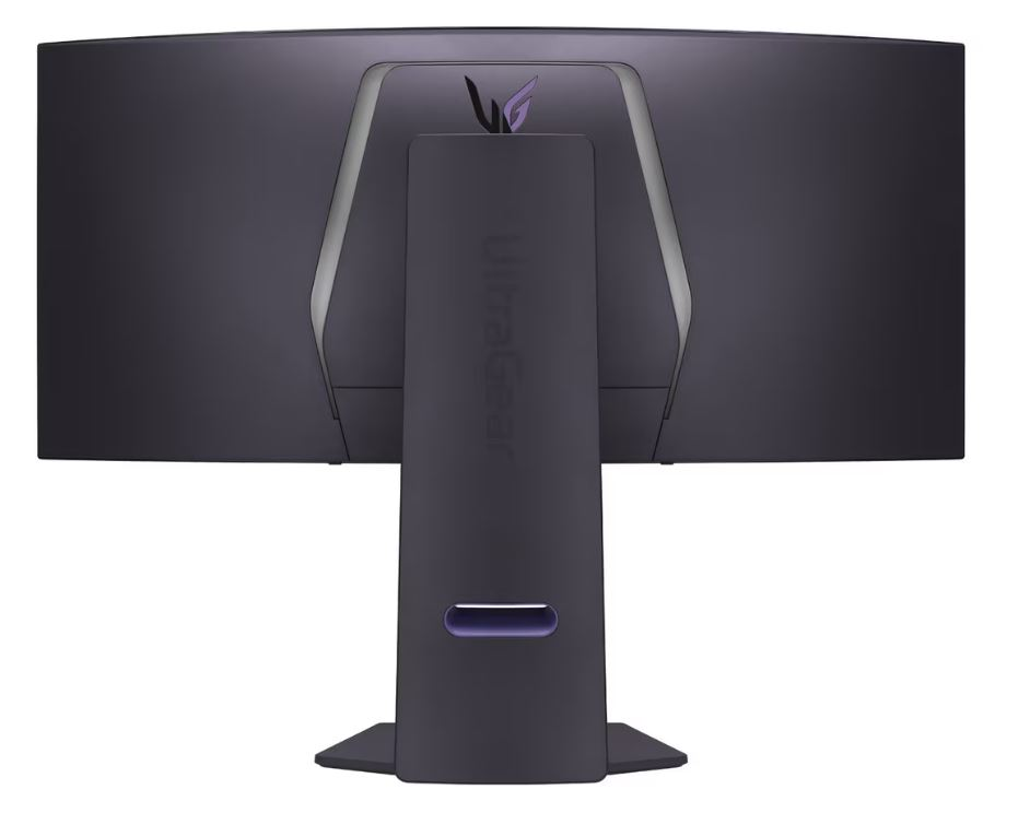 Kavisli bir monitörün arkası. Standlı koyu gri renktedir. Marka Ultragear'dır. Logo mor renktedir.