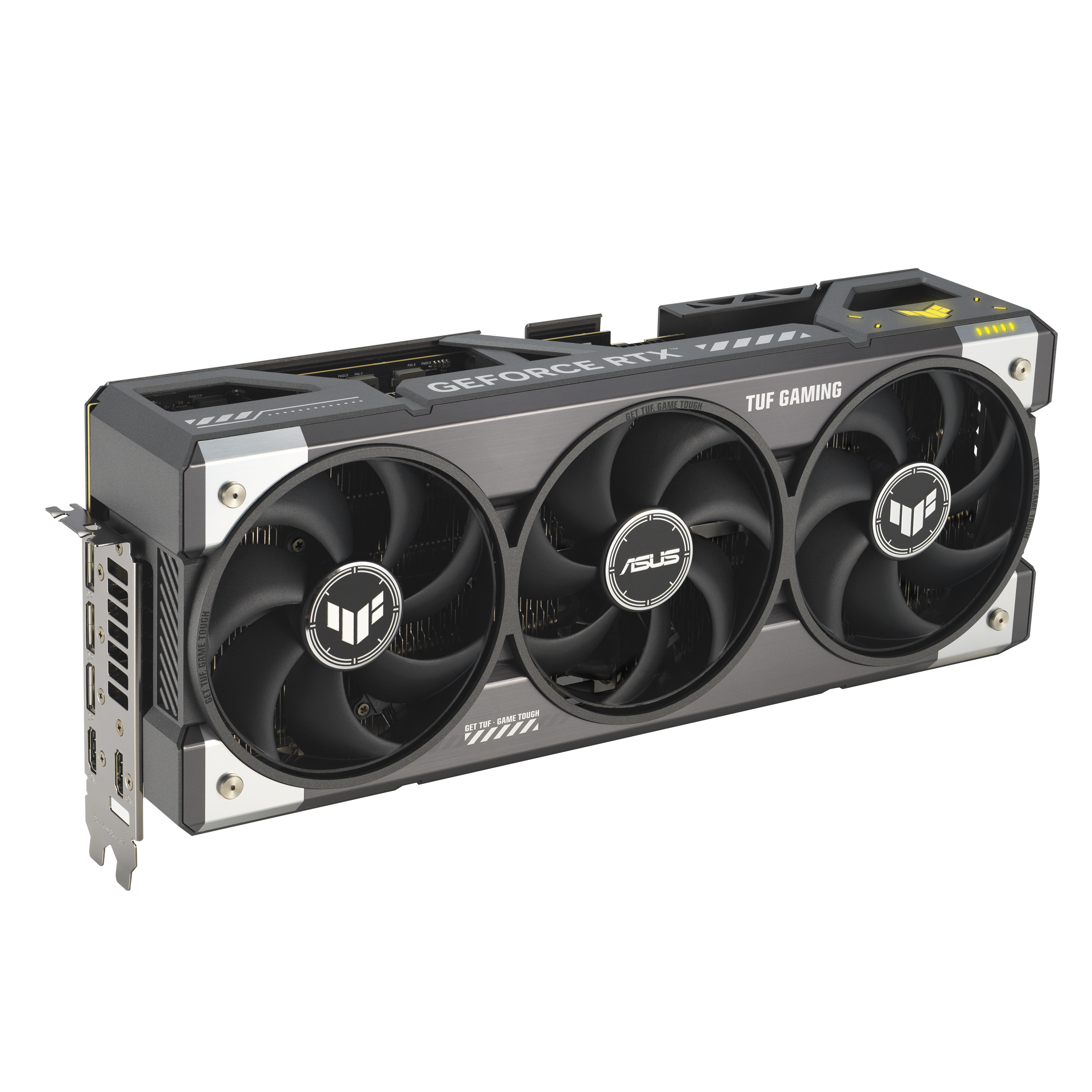 Eine Grafikkarte mit drei Lüftern auf weißer Oberfläche. Schwarz, grau, silber. Die Marke ist ASUS.