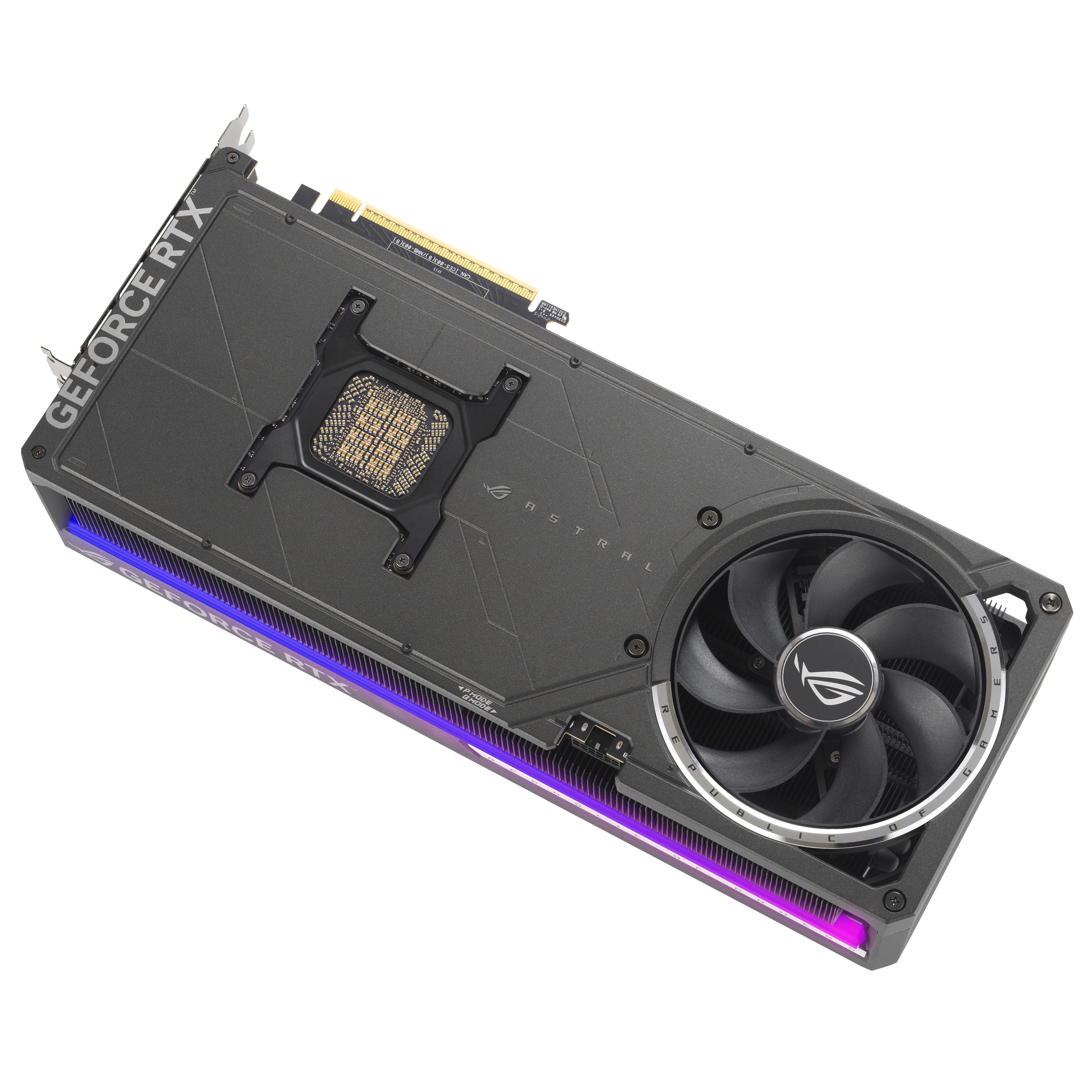 Eine schwarz-graue Grafikkarte mit Lüfter und den Worten GEFORCE RTX.