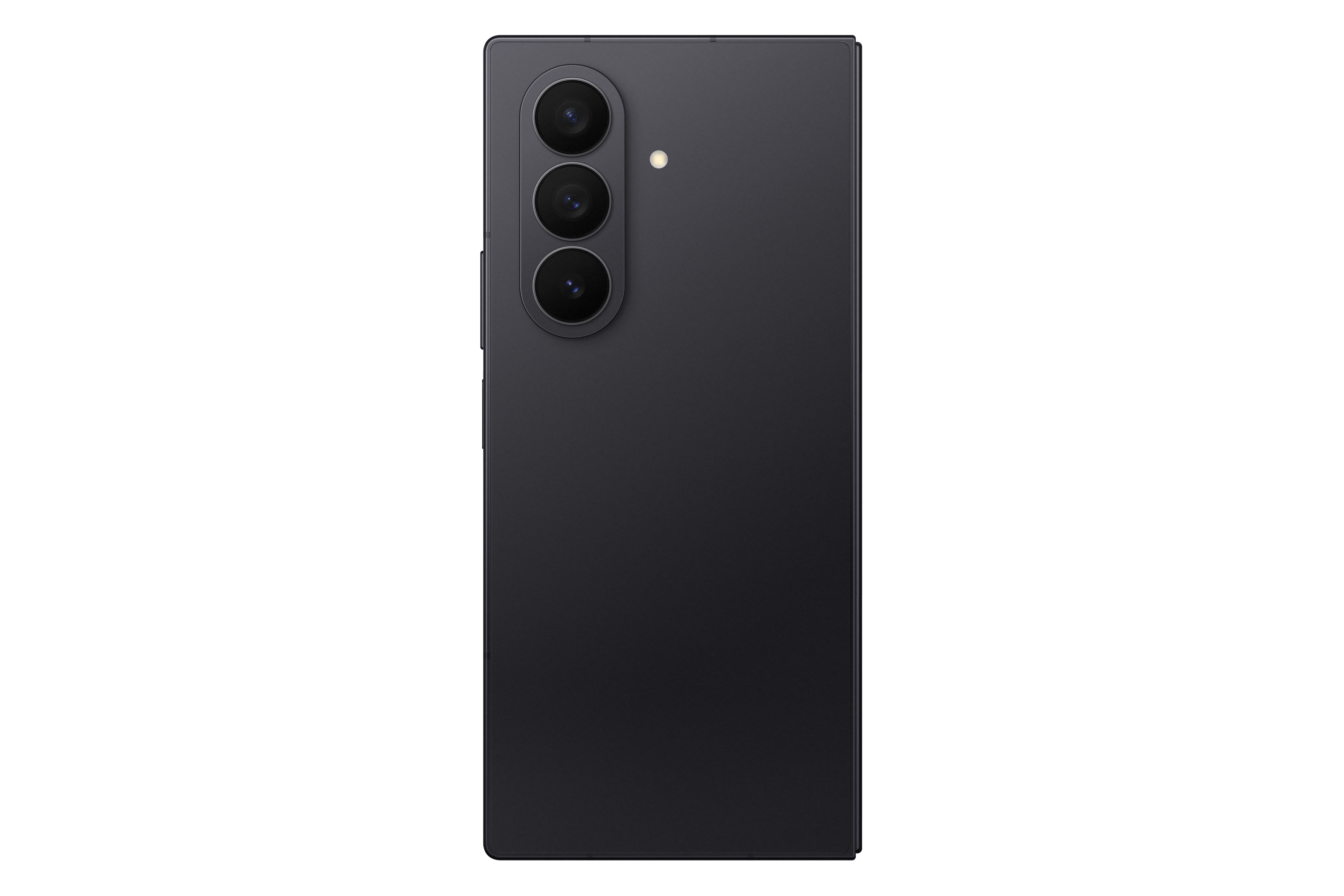 Rückseite eines dunkelgrauen Smartphones mit drei Kameralinsen und einem Blitz. Der Hintergrund ist schwarz.
