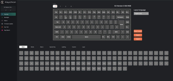 Eine Tastaturlayout-Oberfläche mit Tasten und Einstellungen. Optionen umfassen Layoutsprache, Zurücksetzen, Export und Import.