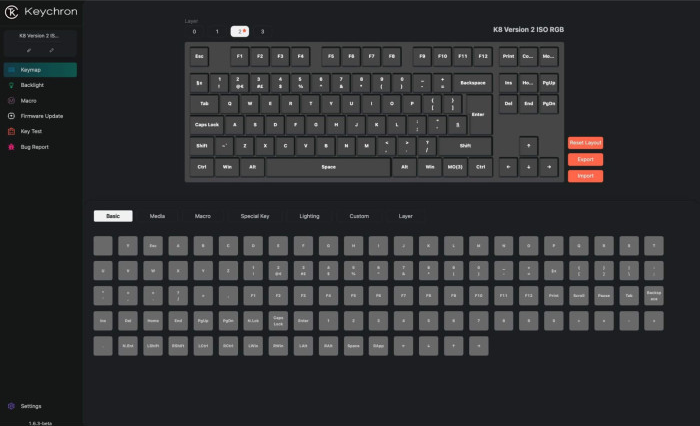 Tastaturlayout-Oberfläche. Oberer Abschnitt zeigt eine Tastatur, unterer ein anderes Layout. Menü auf der linken Seite. Dunkles Thema.