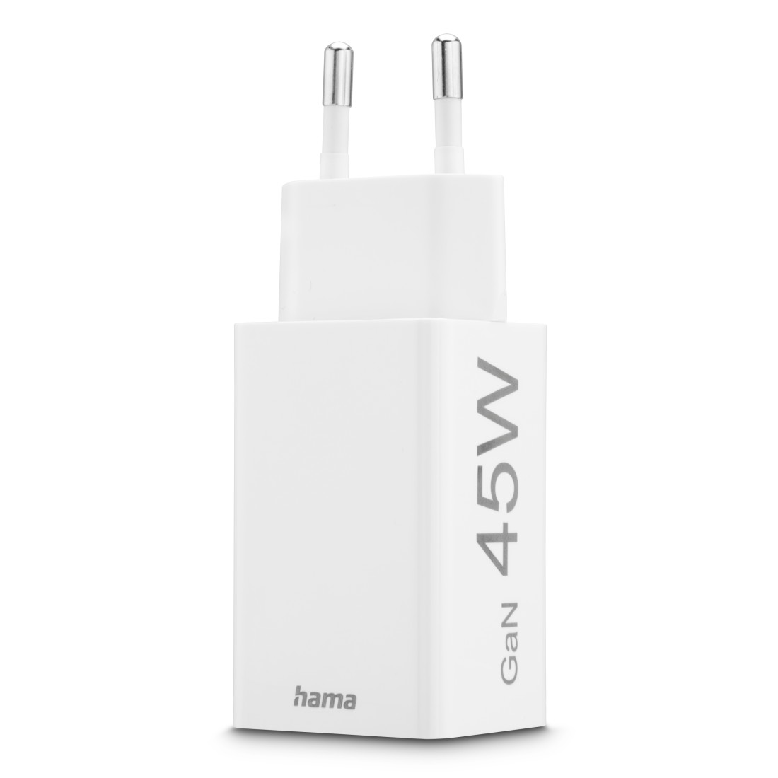 Ein weißes Hama 45W GaN-Ladegerät. Es hat zwei silberne Stifte, einen rechteckigen Körper und das Hama-Logo unten.