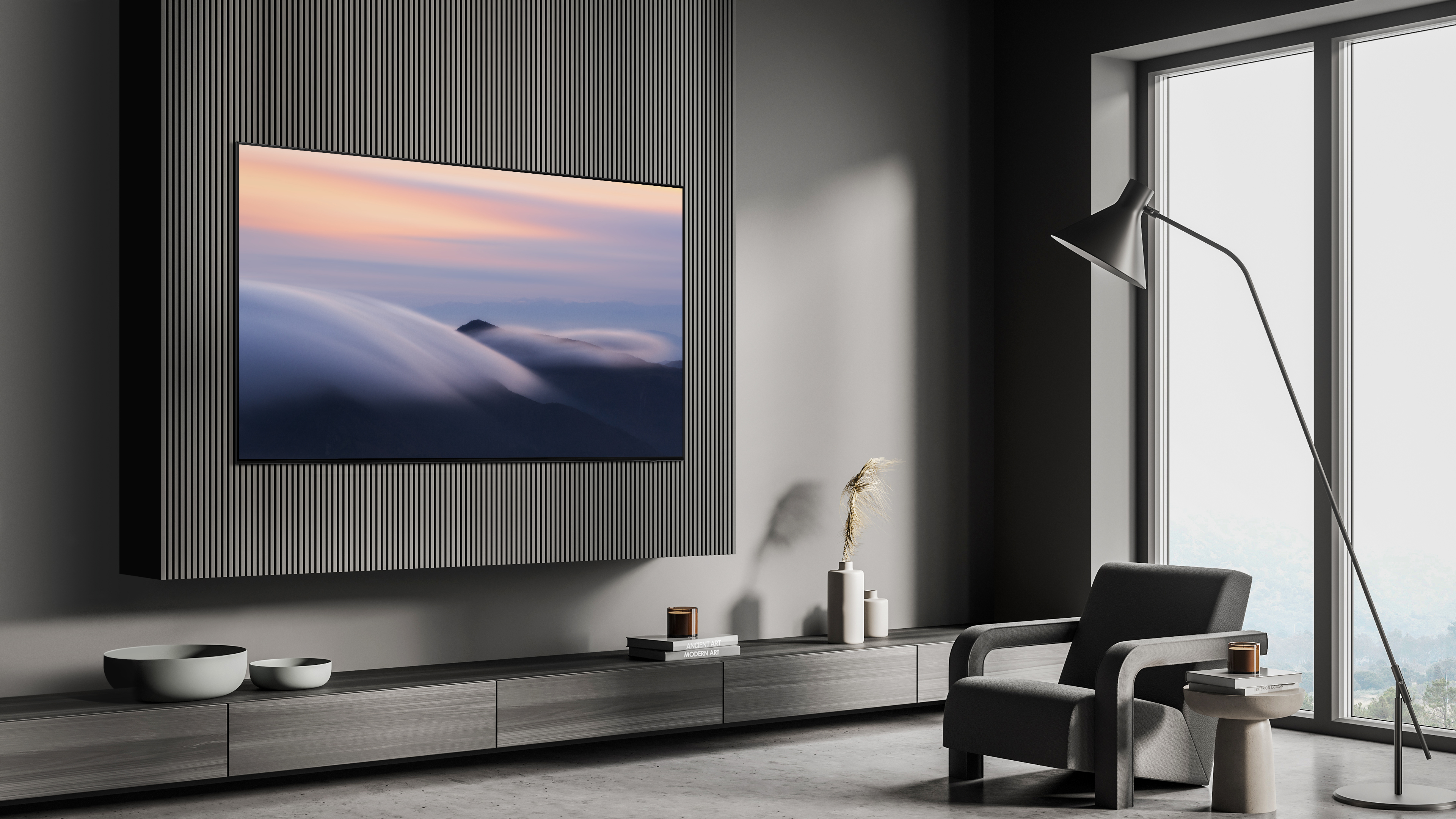 Soggiorno moderno con TV con paesaggio. Poltrona grigia, lampada e finestra con vista.