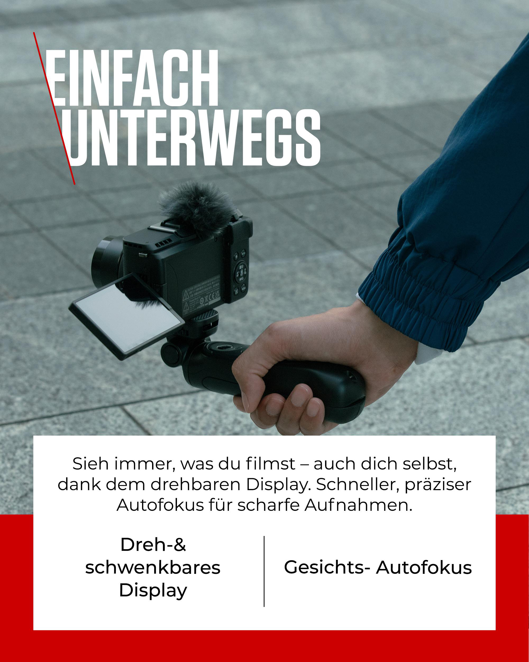 Eine Person hält eine schwarze Kamera mit offenem Bildschirm. Text: Einfach Unterwegs. Sie hat ein Mikrofon oben. Die Person trägt eine blaue Jacke.