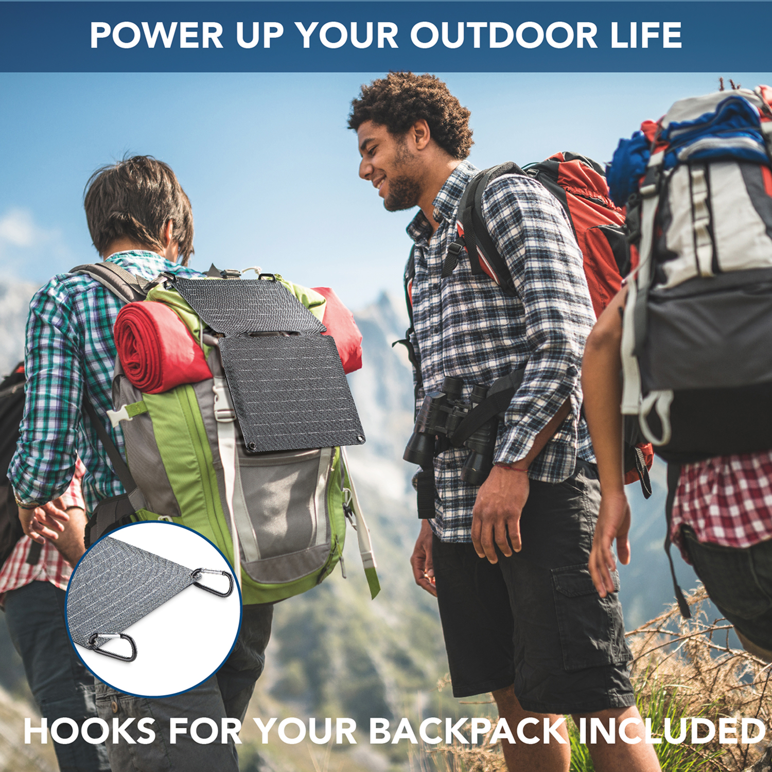 Tres excursionistas con mochilas. Uno tiene un panel solar adjunto. Texto: 'Power up your outdoor life' y 'Hooks for your backpack included'.