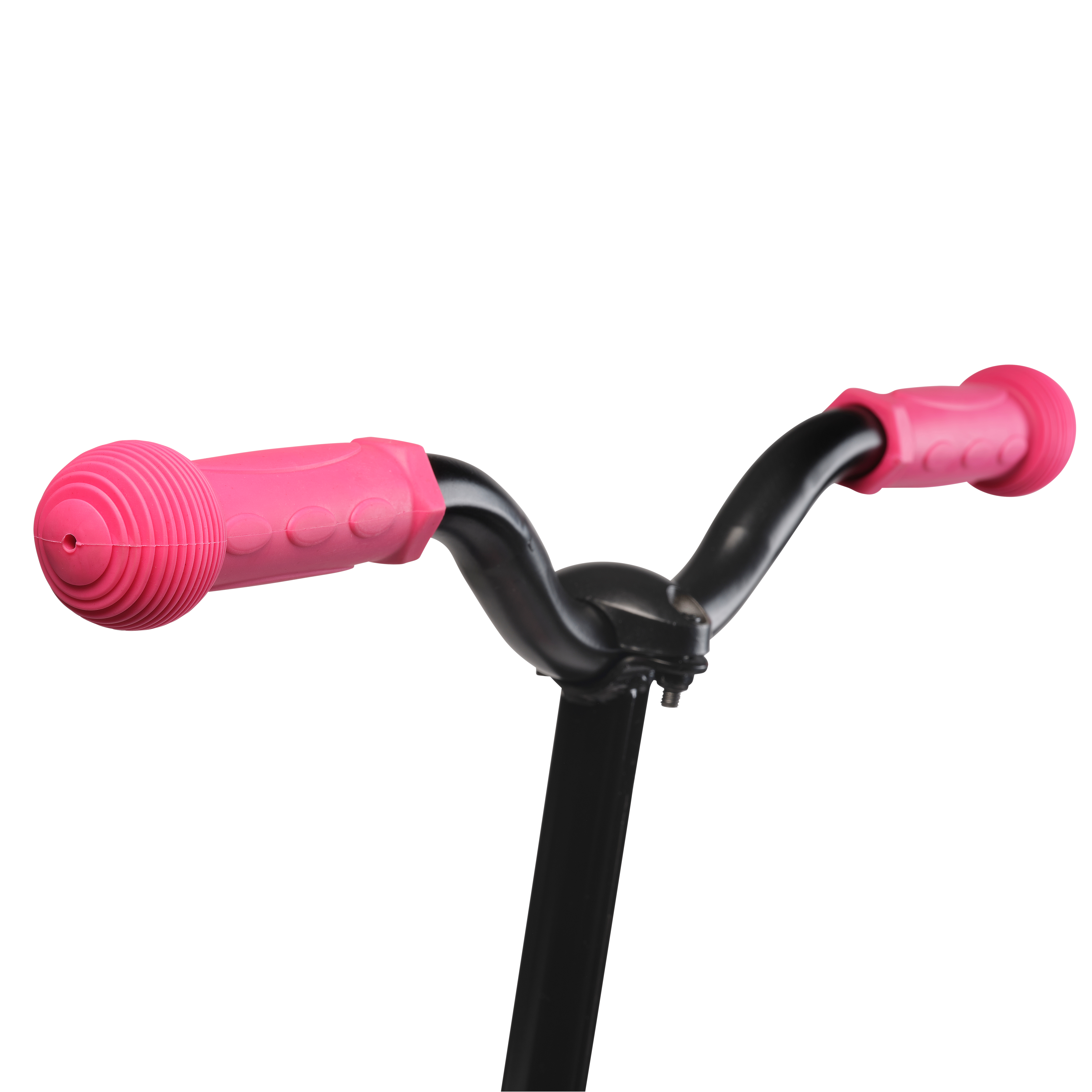 Nahaufnahme eines Rollerlenkers mit rosa Griffen und einem schwarzen Vorbau, isoliert auf Weiß.