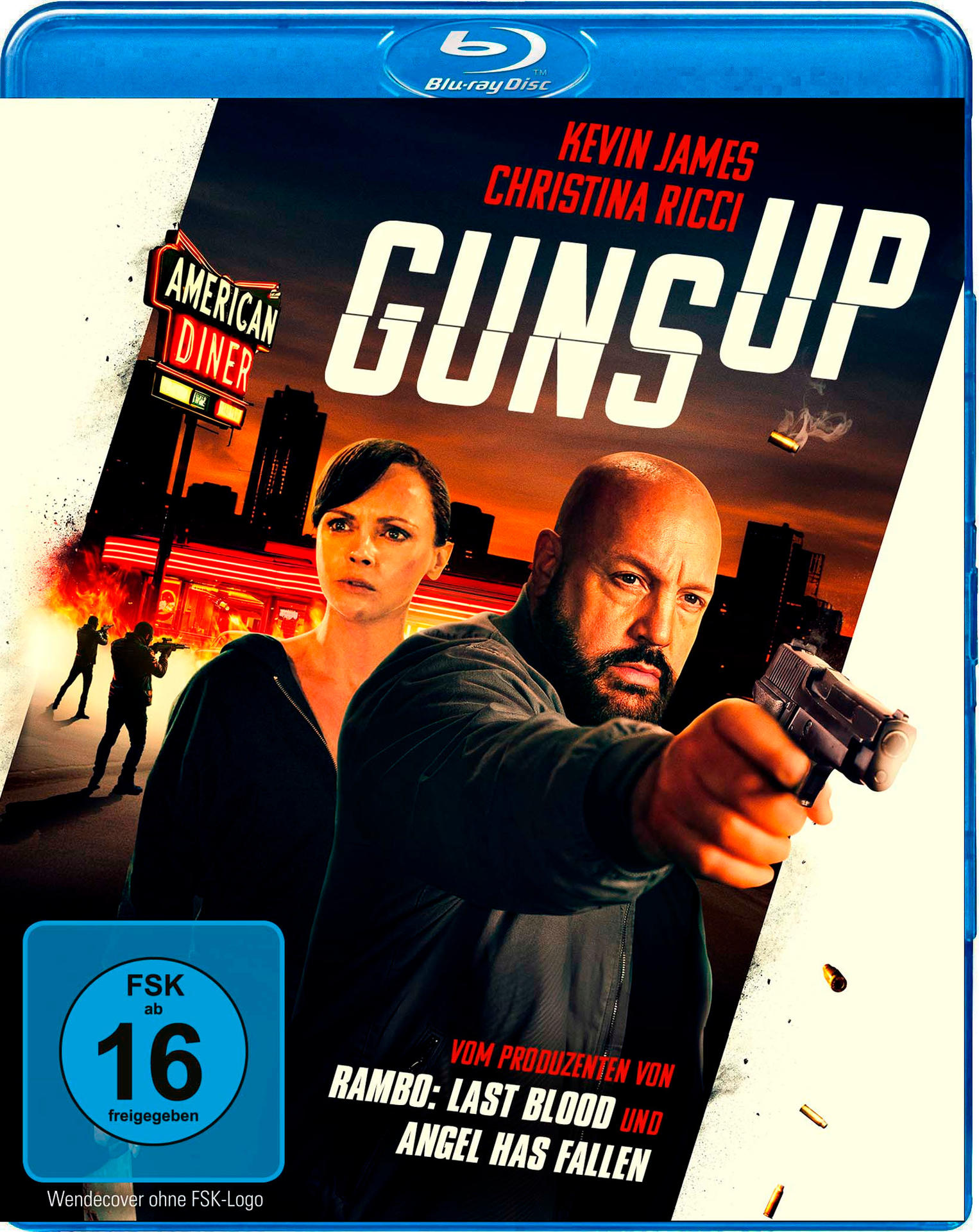 Filmcover. Kevin James zielt mit einer Waffe. Christina Ricci schaut zu. Diner im Hintergrund. Titel: Guns Up.