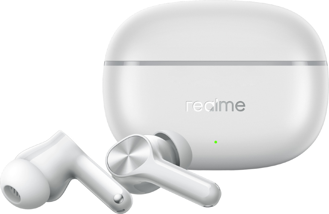 Białe słuchawki Realme i etui ładujące. Etui jest owalne. Słuchawki są z przodu. Logo jest widoczne.