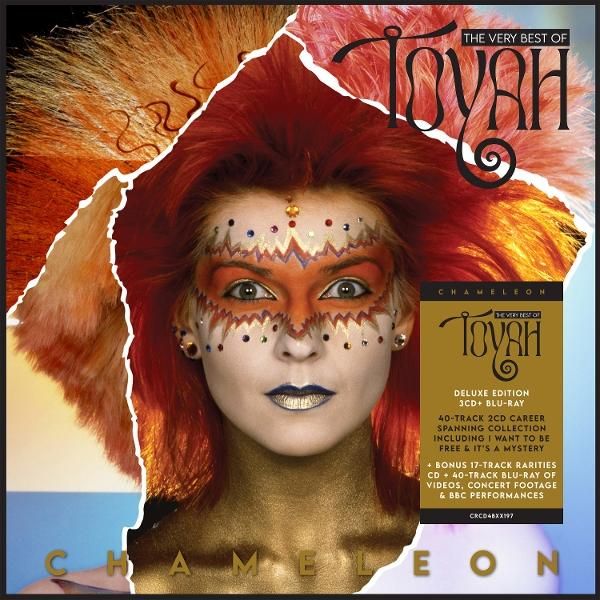 Eine Frau mit Gesichtsbemalung und roten Haaren, ein CD-Cover. Der Text lautet: The Very Best Of Toyah, Chameleon Deluxe Edition.